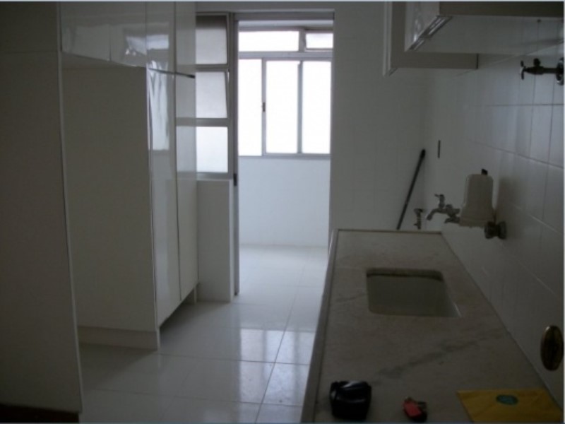 Apartamento para alugar com 2 quartos, 100m² - Foto 4