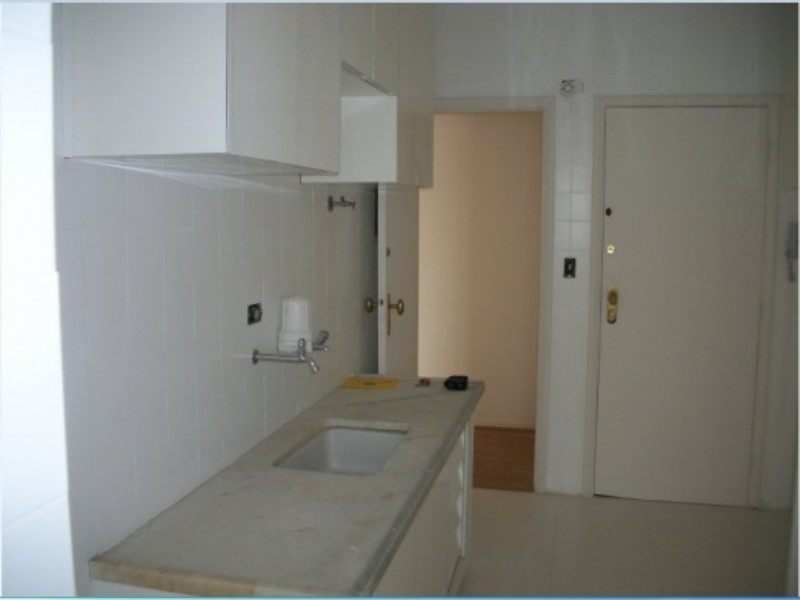 Apartamento para alugar com 2 quartos, 100m² - Foto 5