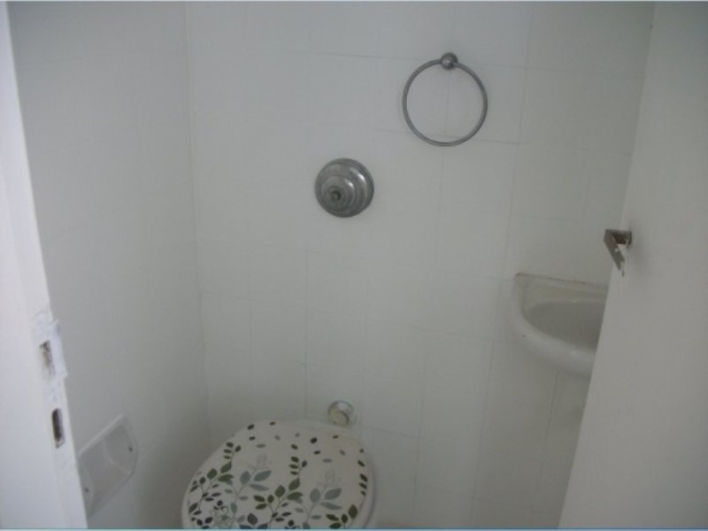 Apartamento para alugar com 2 quartos, 100m² - Foto 8