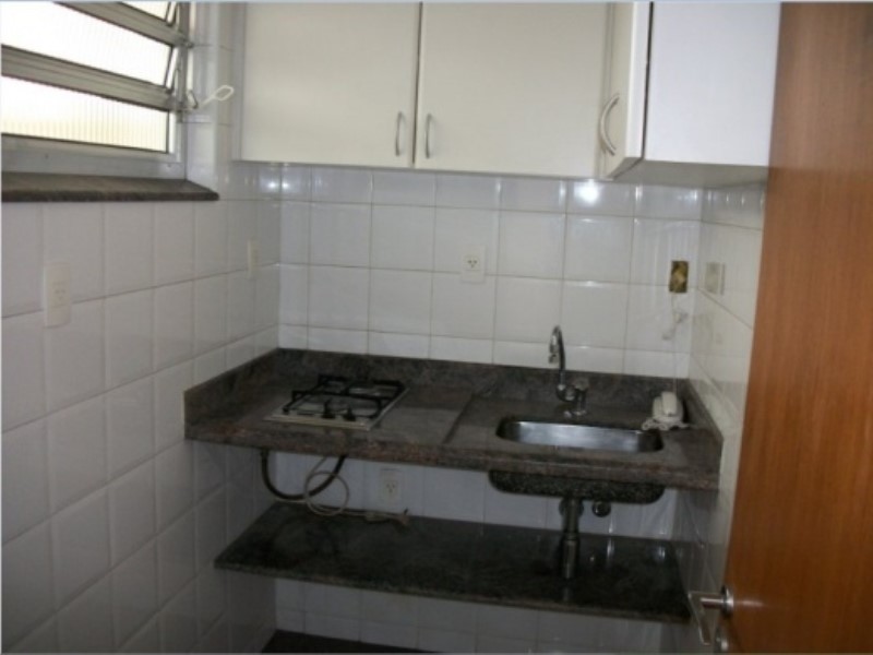 Apartamento para alugar com 1 quarto, 40m² - Foto 3