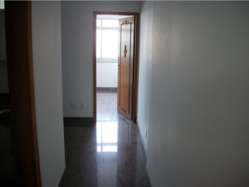 Apartamento para alugar com 1 quarto, 40m² - Foto 4