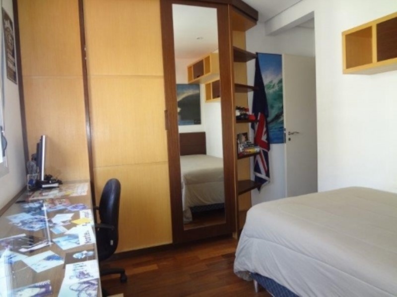 Apartamento para alugar com 3 quartos, 205m² - Foto 12