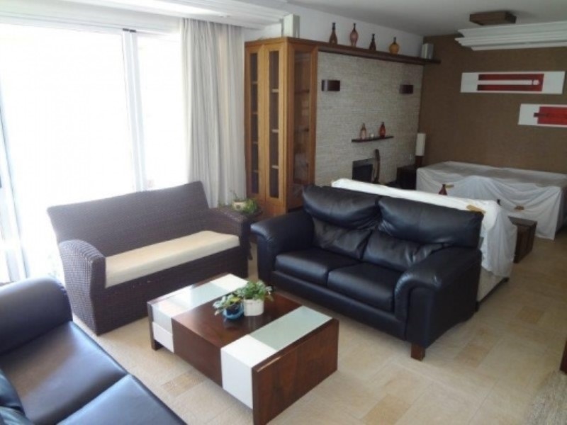 Apartamento para alugar com 3 quartos, 205m² - Foto 1