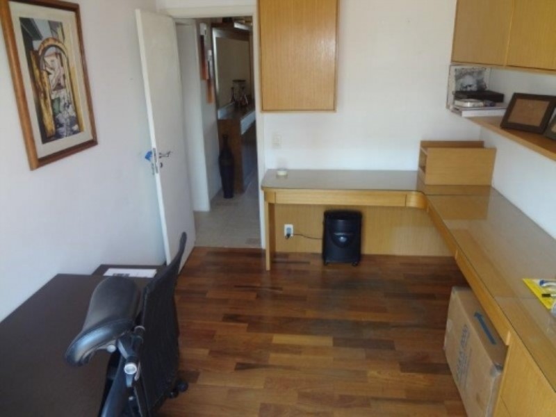 Apartamento para alugar com 3 quartos, 205m² - Foto 28