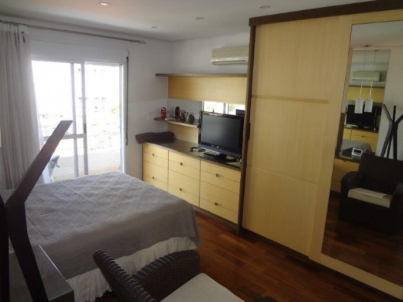 Apartamento para alugar com 3 quartos, 205m² - Foto 33