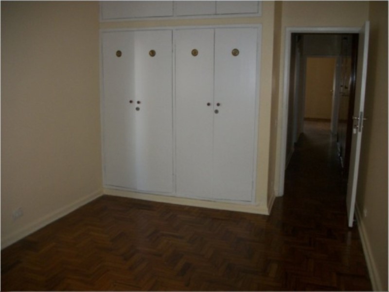 Apartamento para alugar com 3 quartos, 175m² - Foto 9