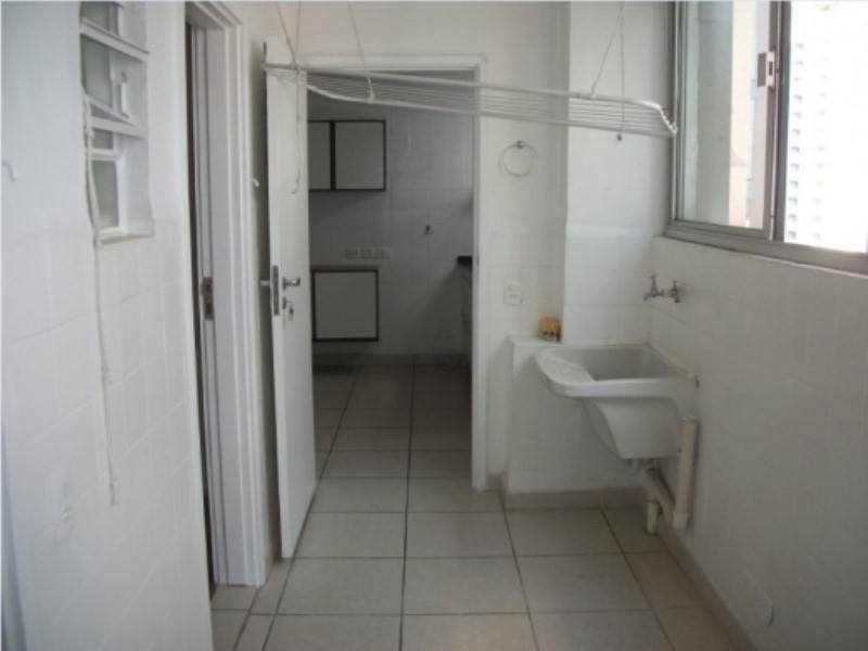 Apartamento para alugar com 3 quartos, 175m² - Foto 14