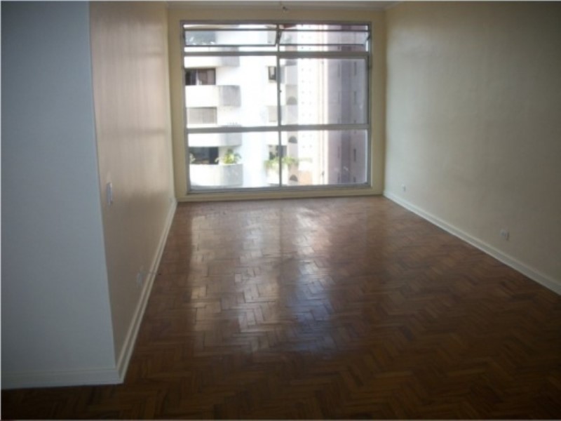 Apartamento para alugar com 3 quartos, 175m² - Foto 1