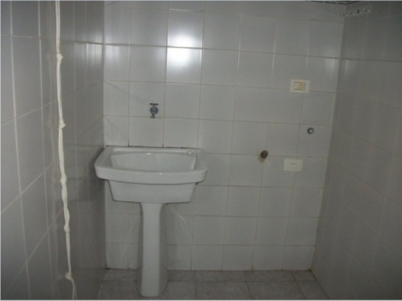 Apartamento para alugar com 1 quarto, 50m² - Foto 4