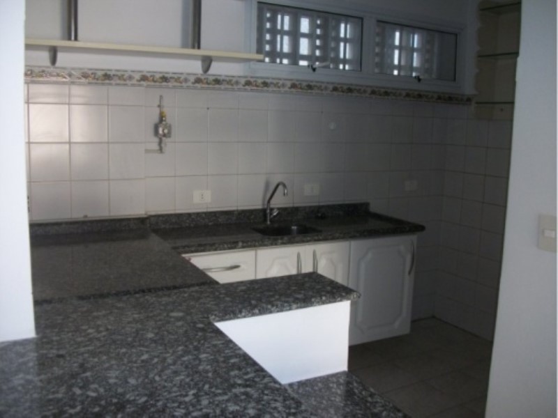 Apartamento para alugar com 1 quarto, 50m² - Foto 5