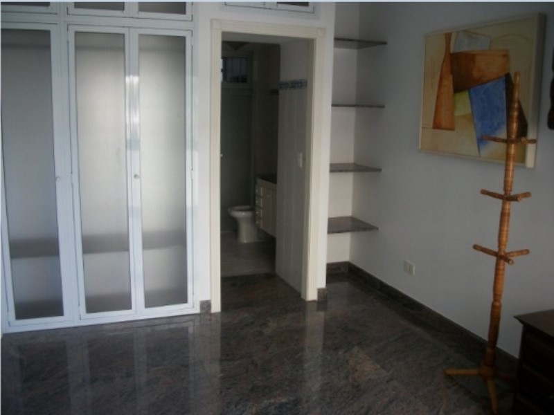 Apartamento para alugar com 1 quarto, 50m² - Foto 11