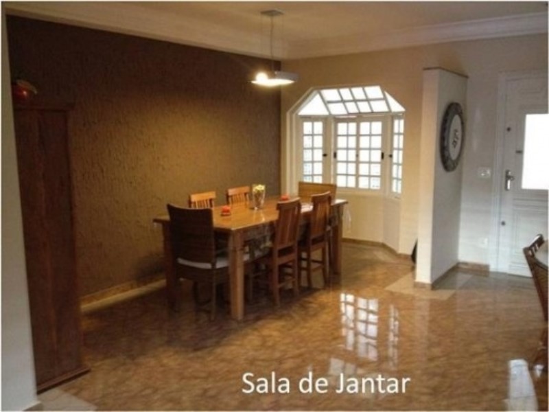 Sobrado à venda com 3 quartos, 300m² - Foto 3