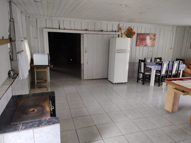 Chácara à venda com 6 quartos, 400m² - Foto 47