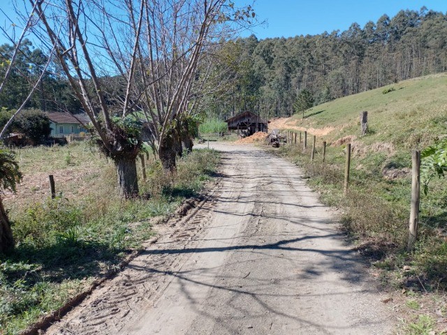 Chácara à venda com 3 quartos, 200m² - Foto 11