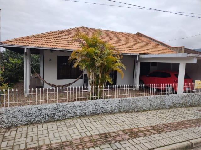 Casa à venda com 3 quartos, 368m² - Foto 7