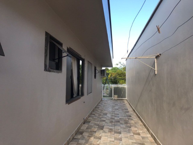 Casa à venda com 5 quartos, 194m² - Foto 36