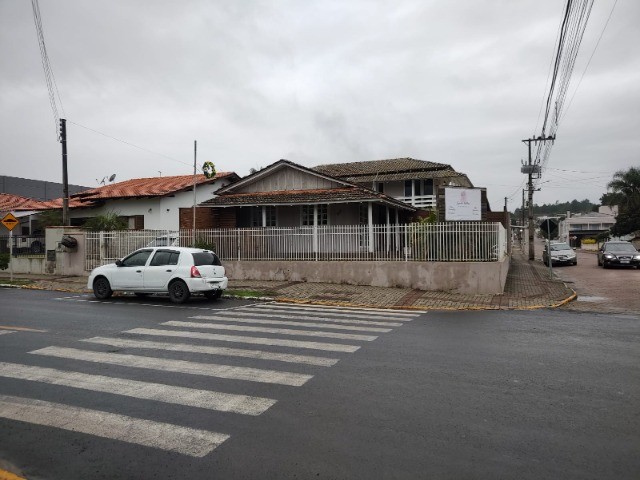 Prédio Inteiro à venda com 6 quartos, 264m² - Foto 12