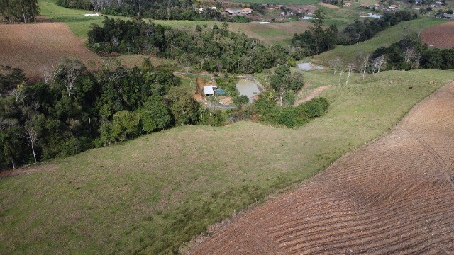 Chácara à venda com 4 quartos, 180m² - Foto 37