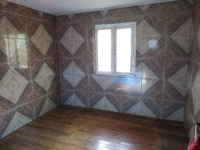 Casa à venda com 6 quartos, 200m² - Foto 8