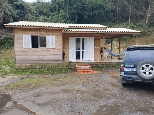 Chácara à venda com 4 quartos, 180m² - Foto 9