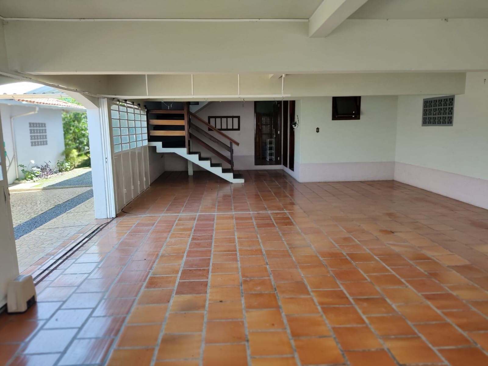 Casa à venda com 4 quartos, 330m² - Foto 35