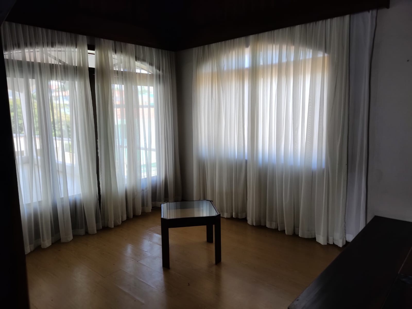 Casa à venda com 4 quartos, 330m² - Foto 25