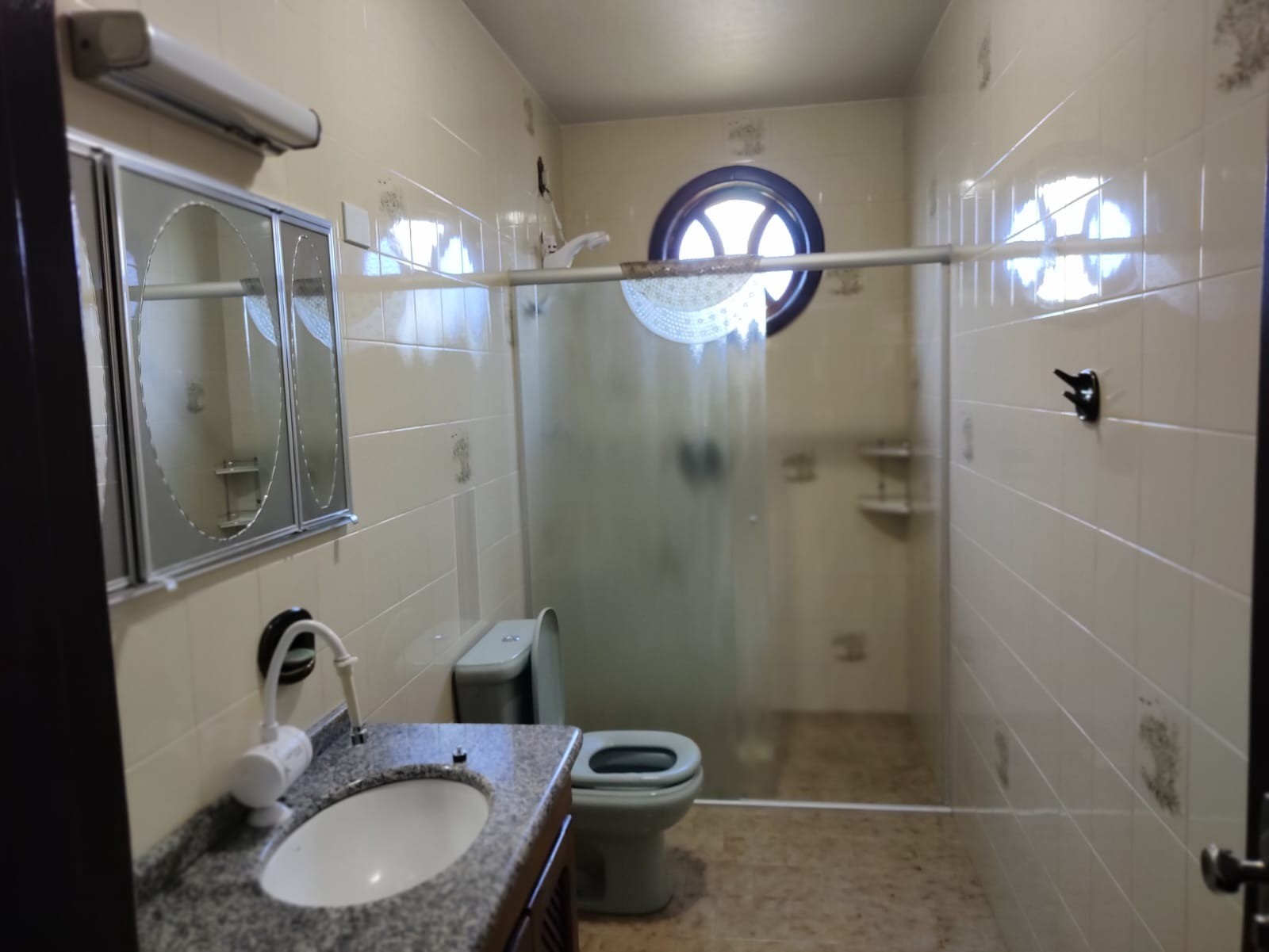 Casa à venda com 4 quartos, 330m² - Foto 16