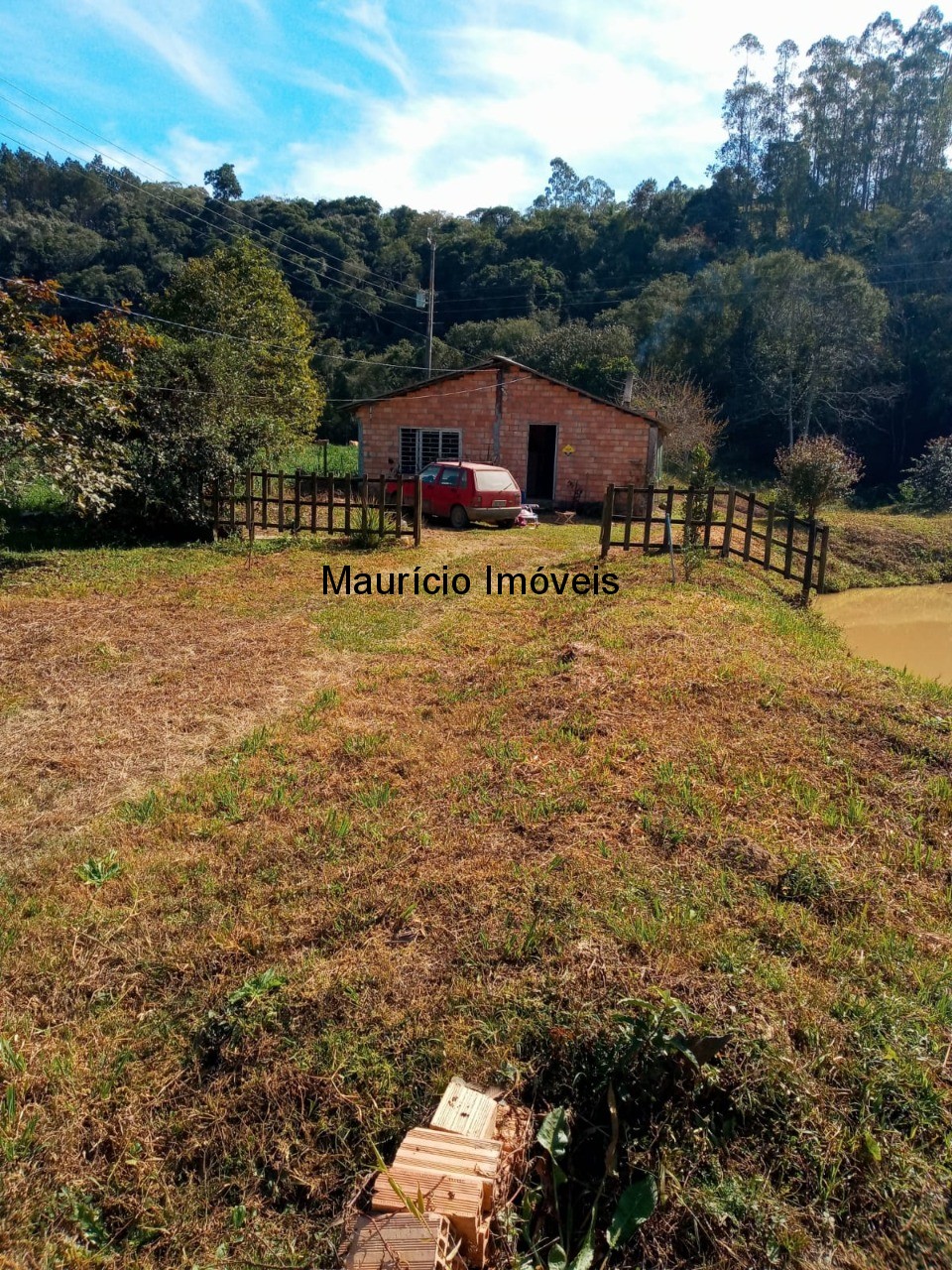 Fazenda à venda com 2 quartos, 7500m² - Foto 2