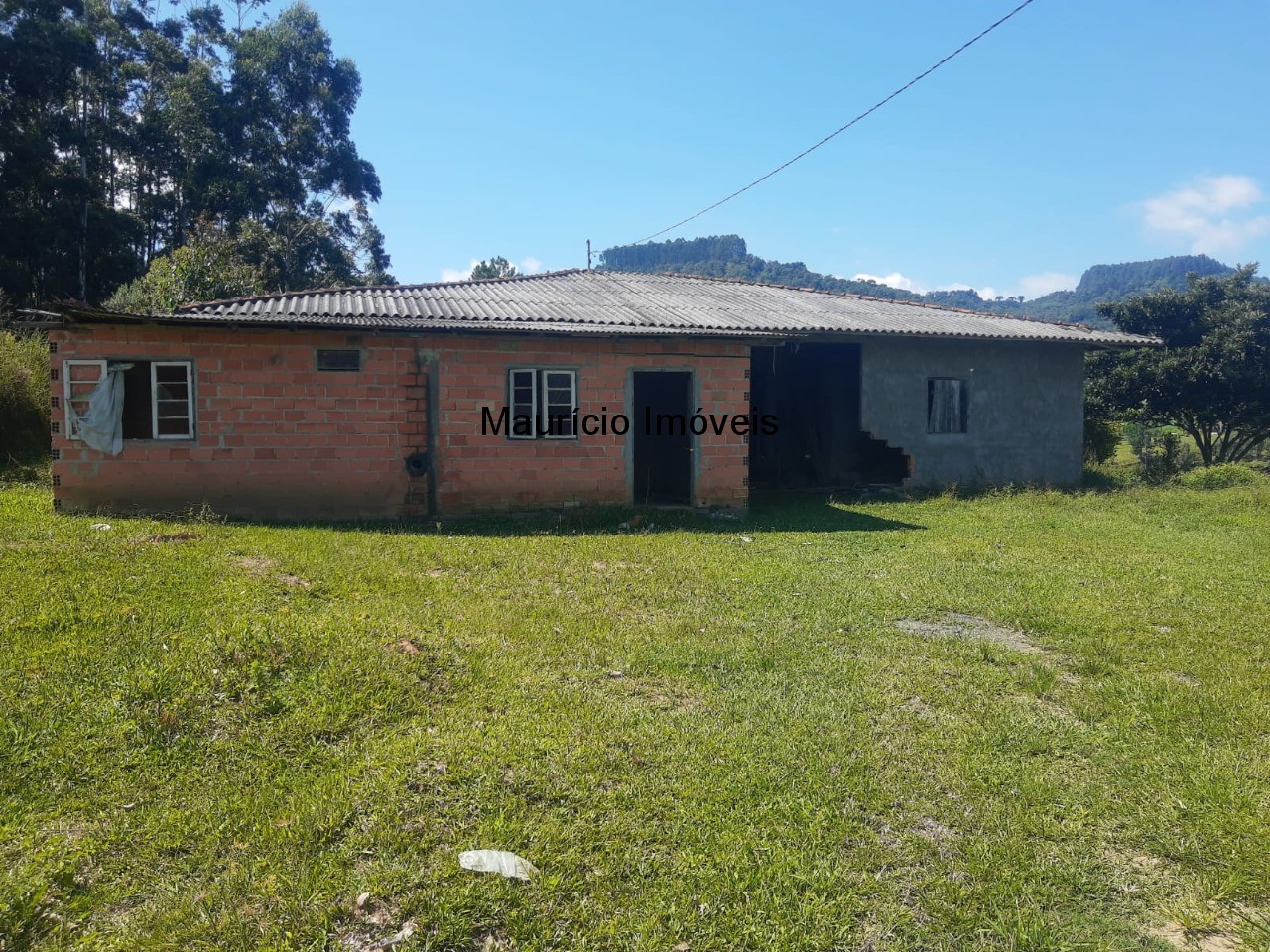 Fazenda à venda com 2 quartos, 11m² - Foto 1