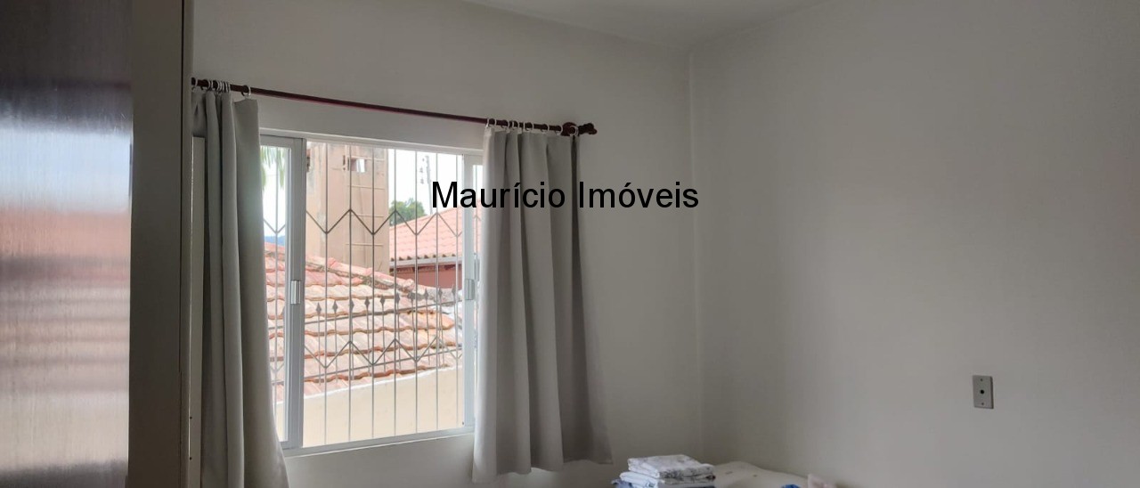 Casa à venda com 3 quartos, 441m² - Foto 7