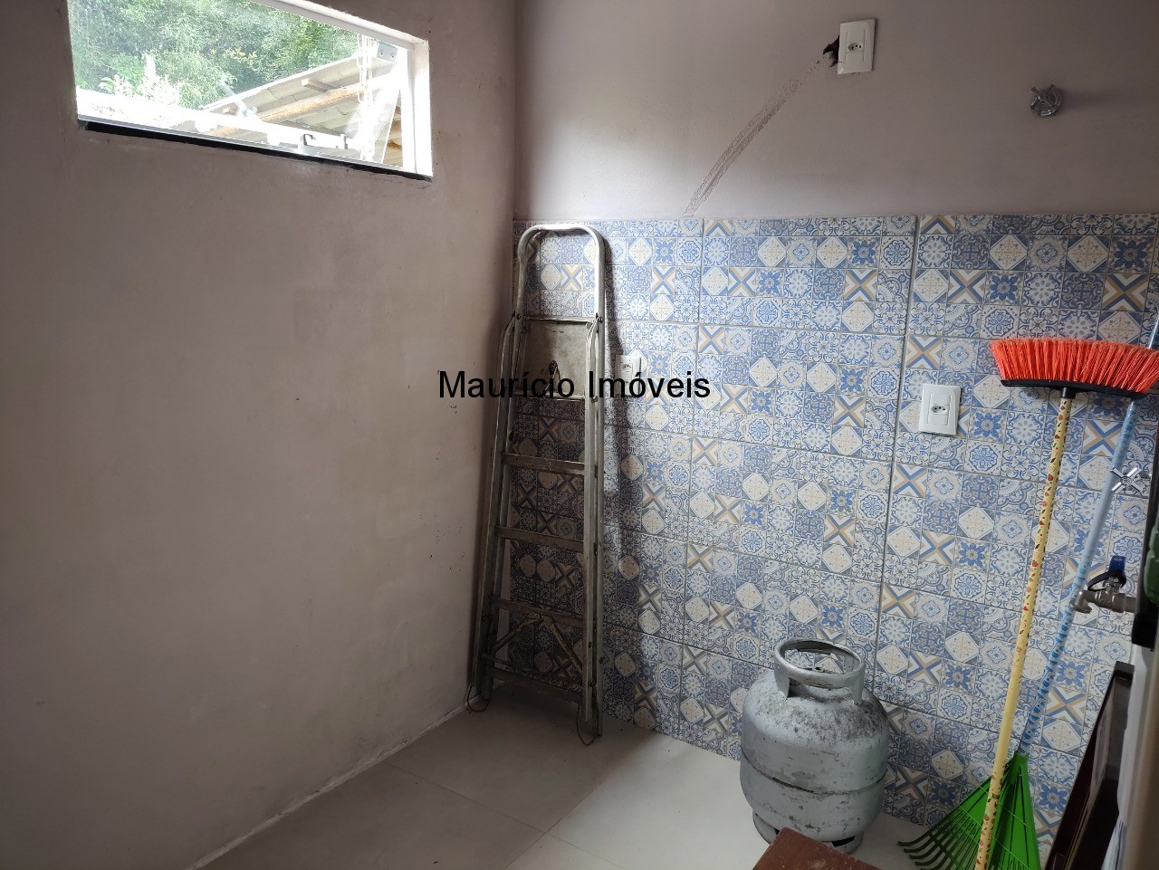 Casa à venda com 2 quartos, 250m² - Foto 13