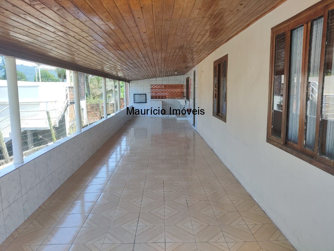 Casa à venda com 4 quartos, 440m² - Foto 3