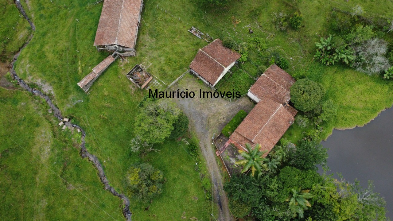 Sítio à venda com 3 quartos, 50m² - Foto 30