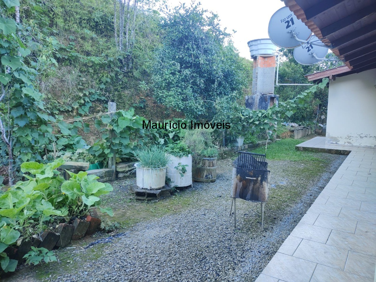 Casa à venda com 2 quartos, 107m² - Foto 9