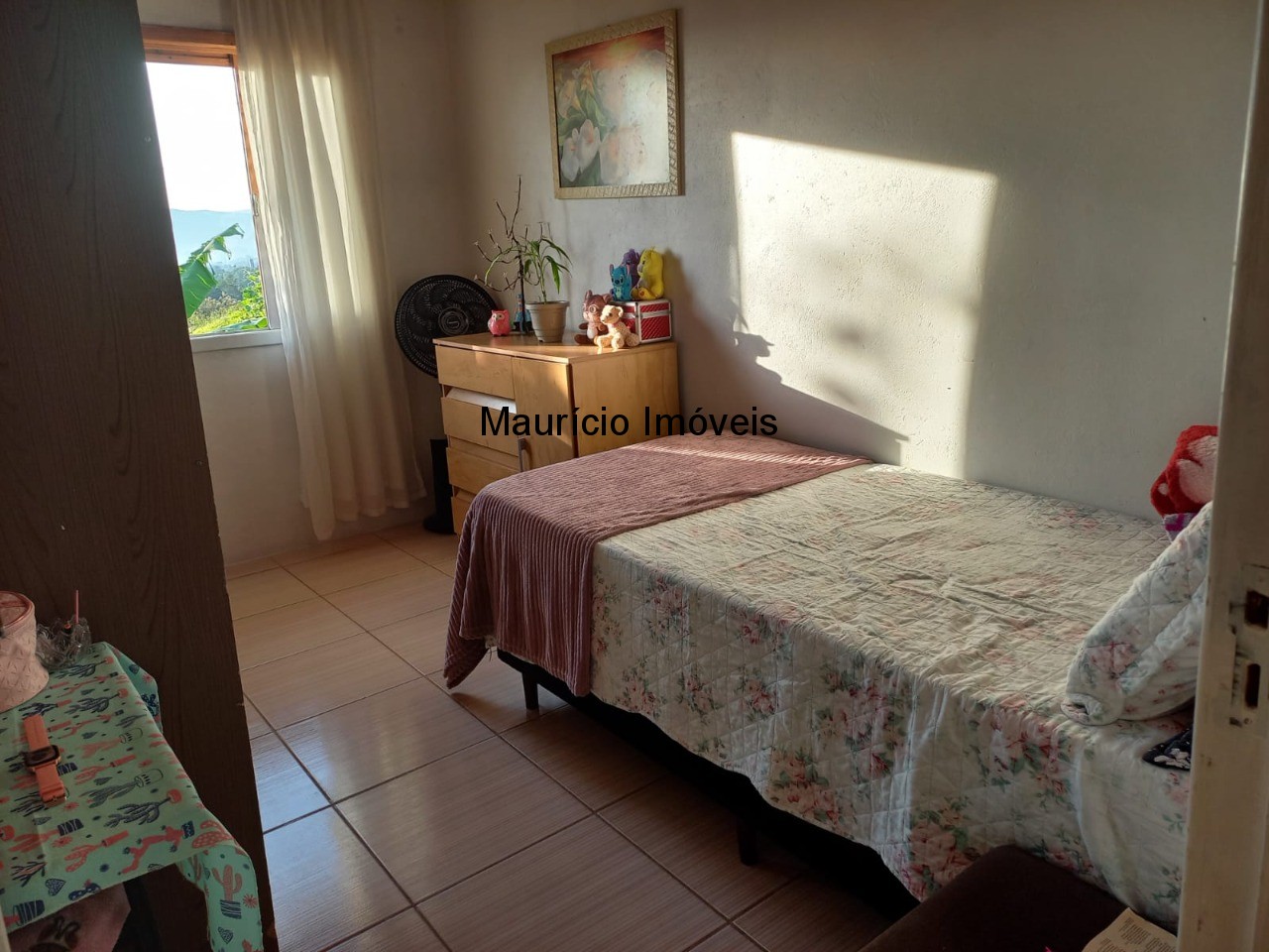 Casa à venda com 4 quartos, 600m² - Foto 4