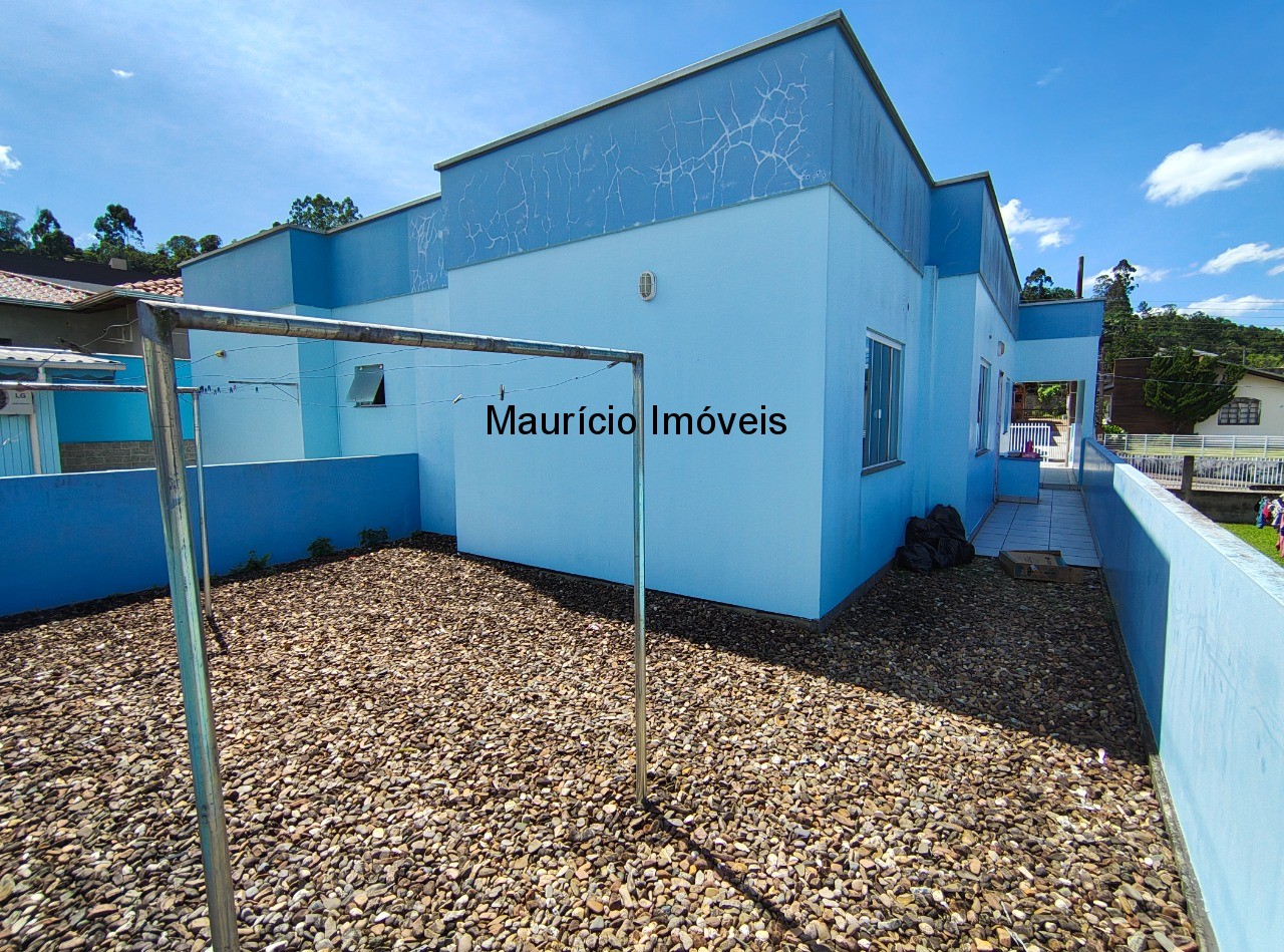 Casa à venda com 2 quartos, 93m² - Foto 2