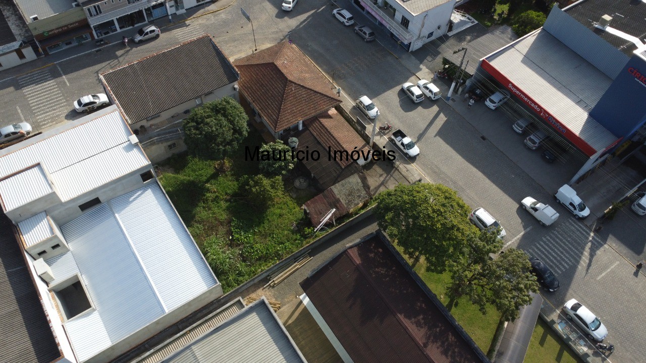 Prédio Inteiro à venda com 6 quartos, 750m² - Foto 9