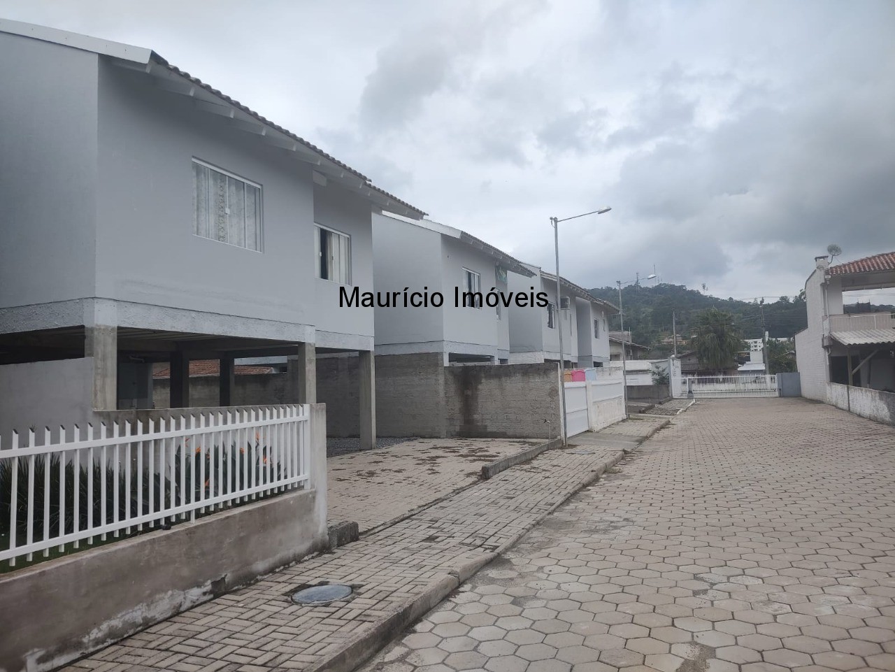 Casa à venda com 2 quartos, 200m² - Foto 12
