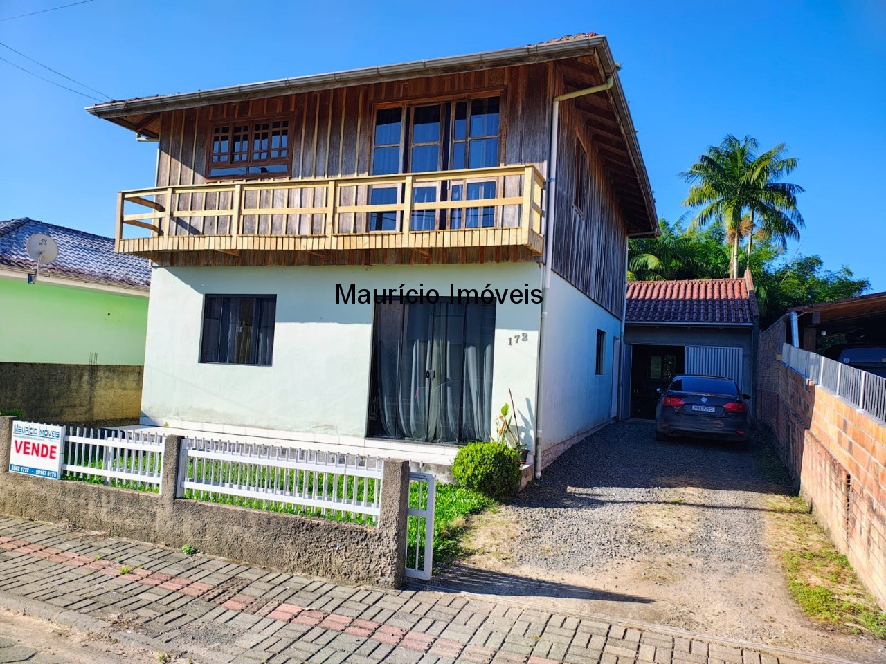 Casa à venda com 3 quartos, 445m² - Foto 1