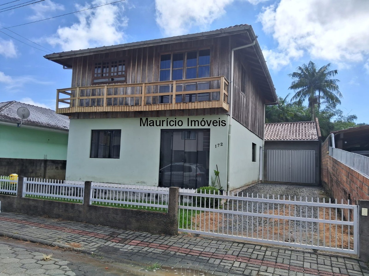 Casa à venda com 3 quartos, 445m² - Foto 2