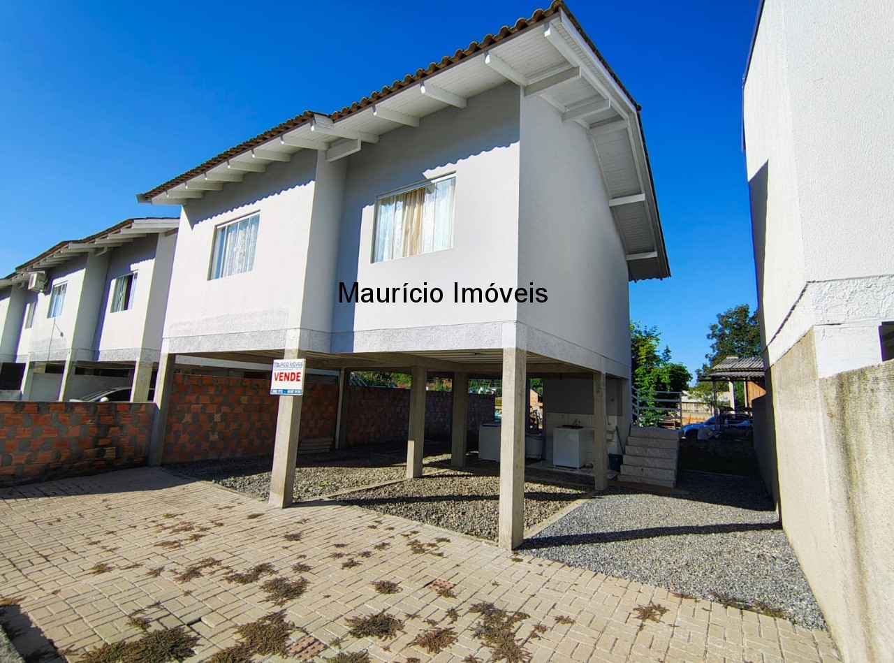 Casa à venda com 2 quartos, 200m² - Foto 14