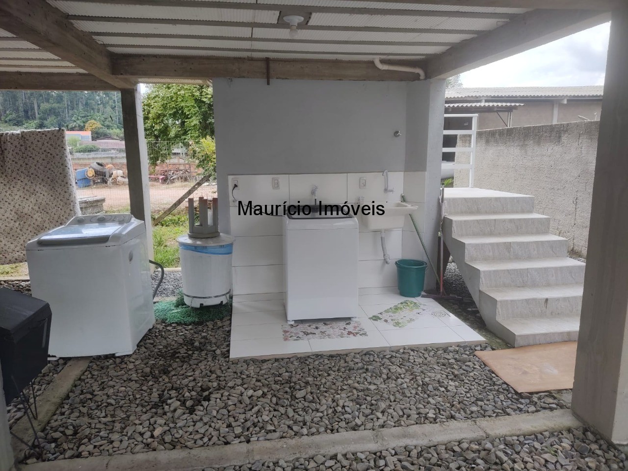 Casa à venda com 2 quartos, 200m² - Foto 3