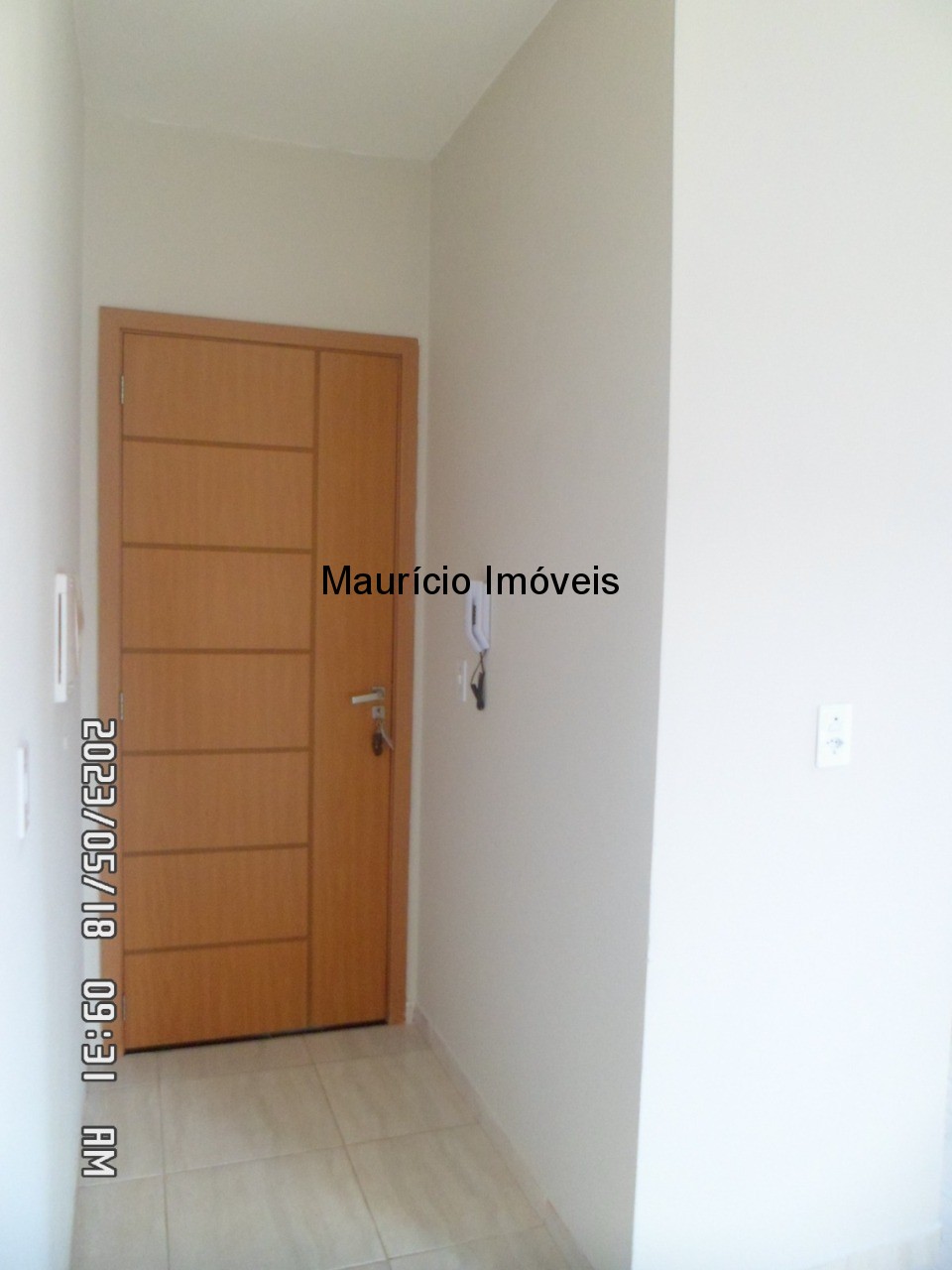 Apartamento à venda com 2 quartos, 72m² - Foto 3