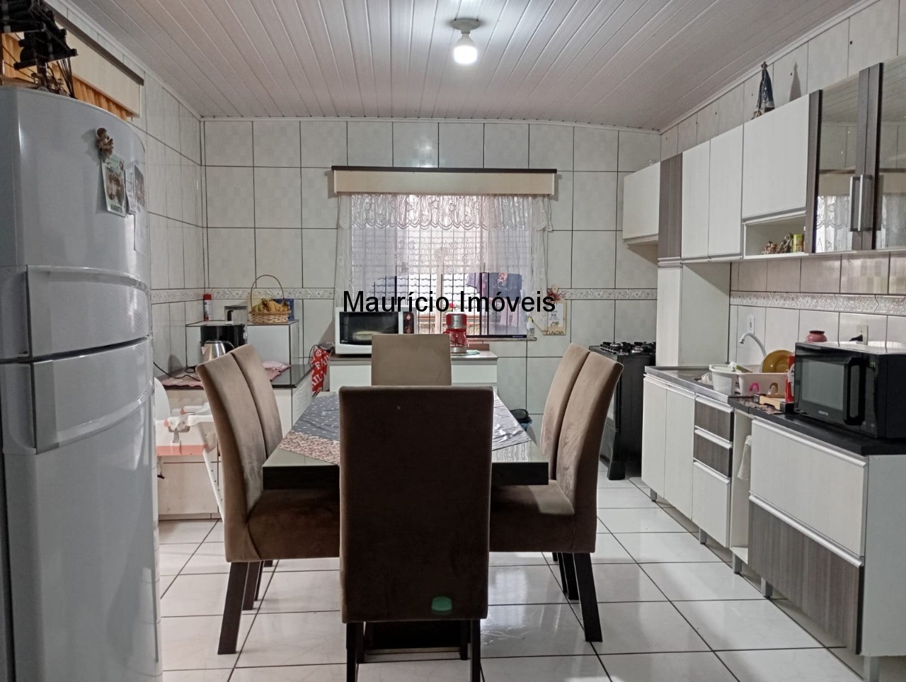 Casa à venda com 3 quartos, 410m² - Foto 4