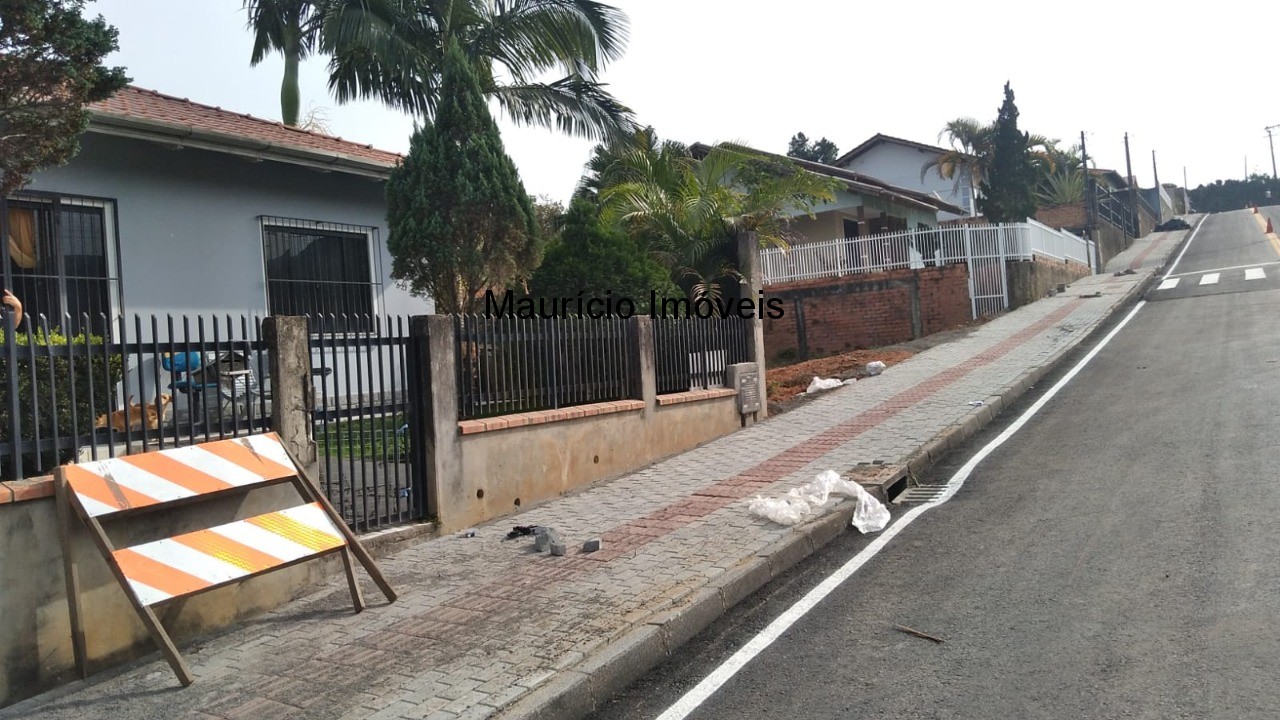 Casa à venda com 3 quartos, 410m² - Foto 2