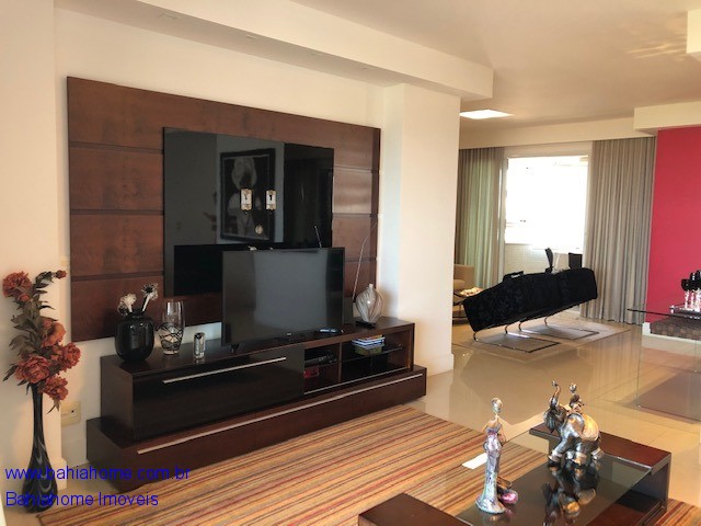 Apartamento para alugar com 4 quartos, 207m² - Foto 14