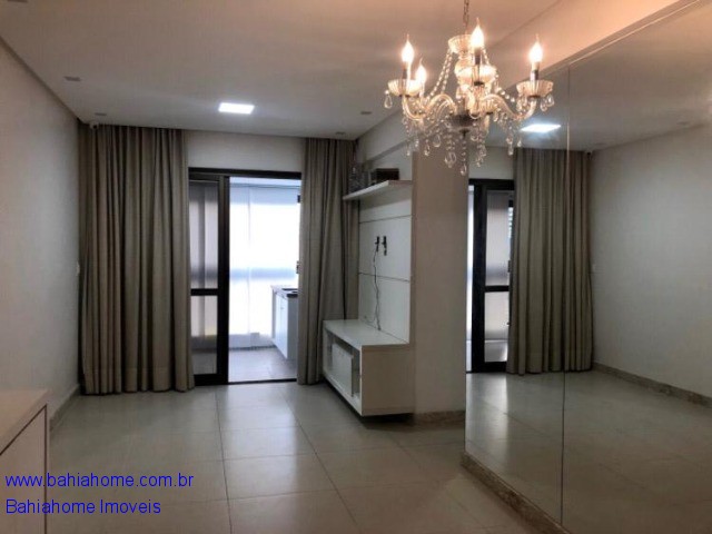 Apartamento à venda com 2 quartos, 70m² - Foto 1