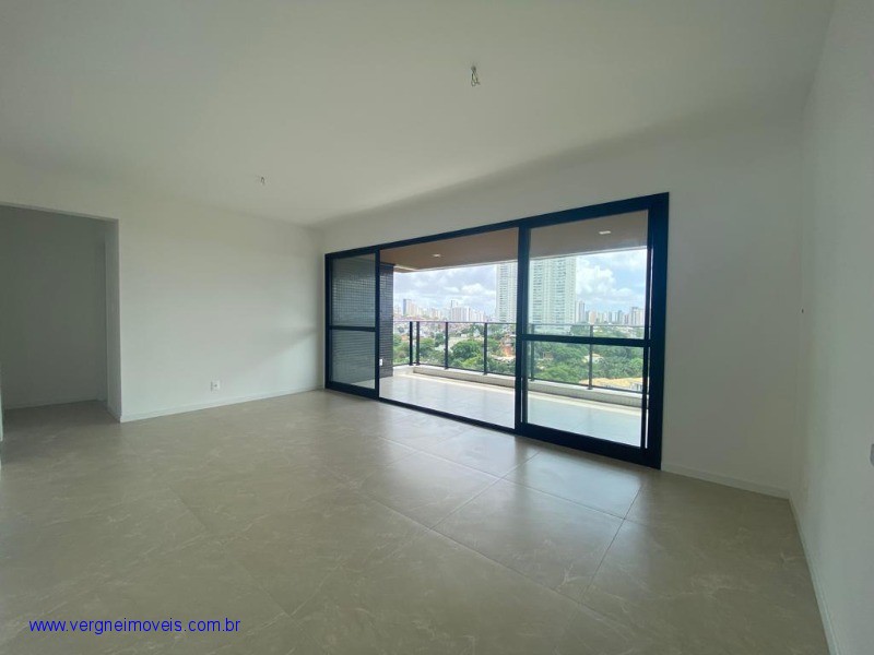 Apartamento à venda com 2 quartos, 82m² - Foto 4