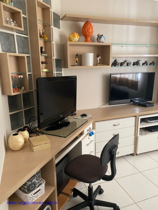 Cobertura à venda com 3 quartos, 228m² - Foto 19