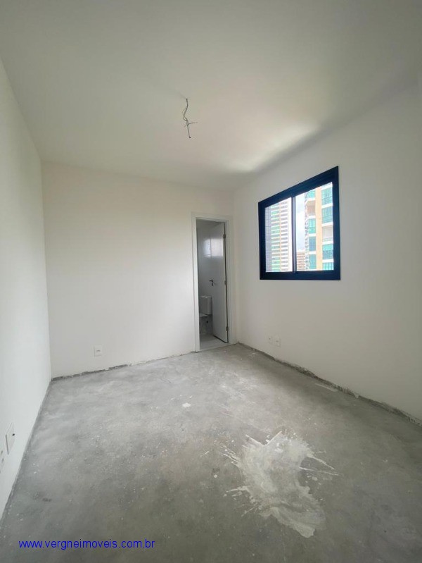 Apartamento à venda com 2 quartos, 82m² - Foto 8